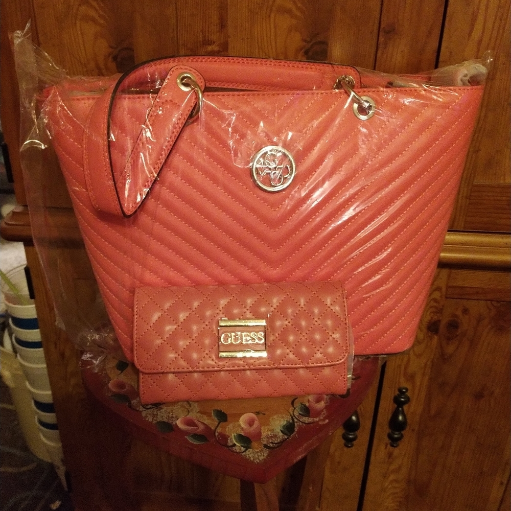 Guess purse and wallet